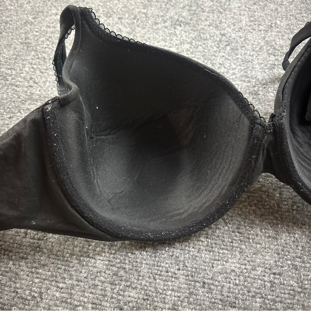VICTORIA’S SECRET Women’s Black Body by Victoria Lined Perfect Coverage - 36DDD - Picture 3 of 5